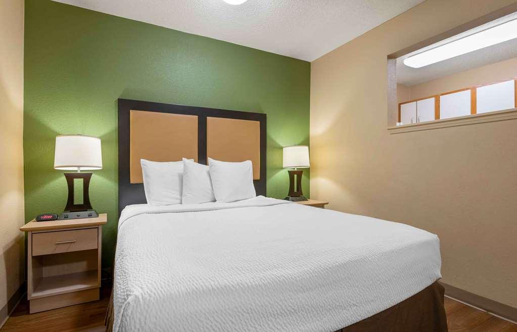 Extended Stay America Suites - Chicago - Lombard - Yorktown Center Δωμάτιο φωτογραφία