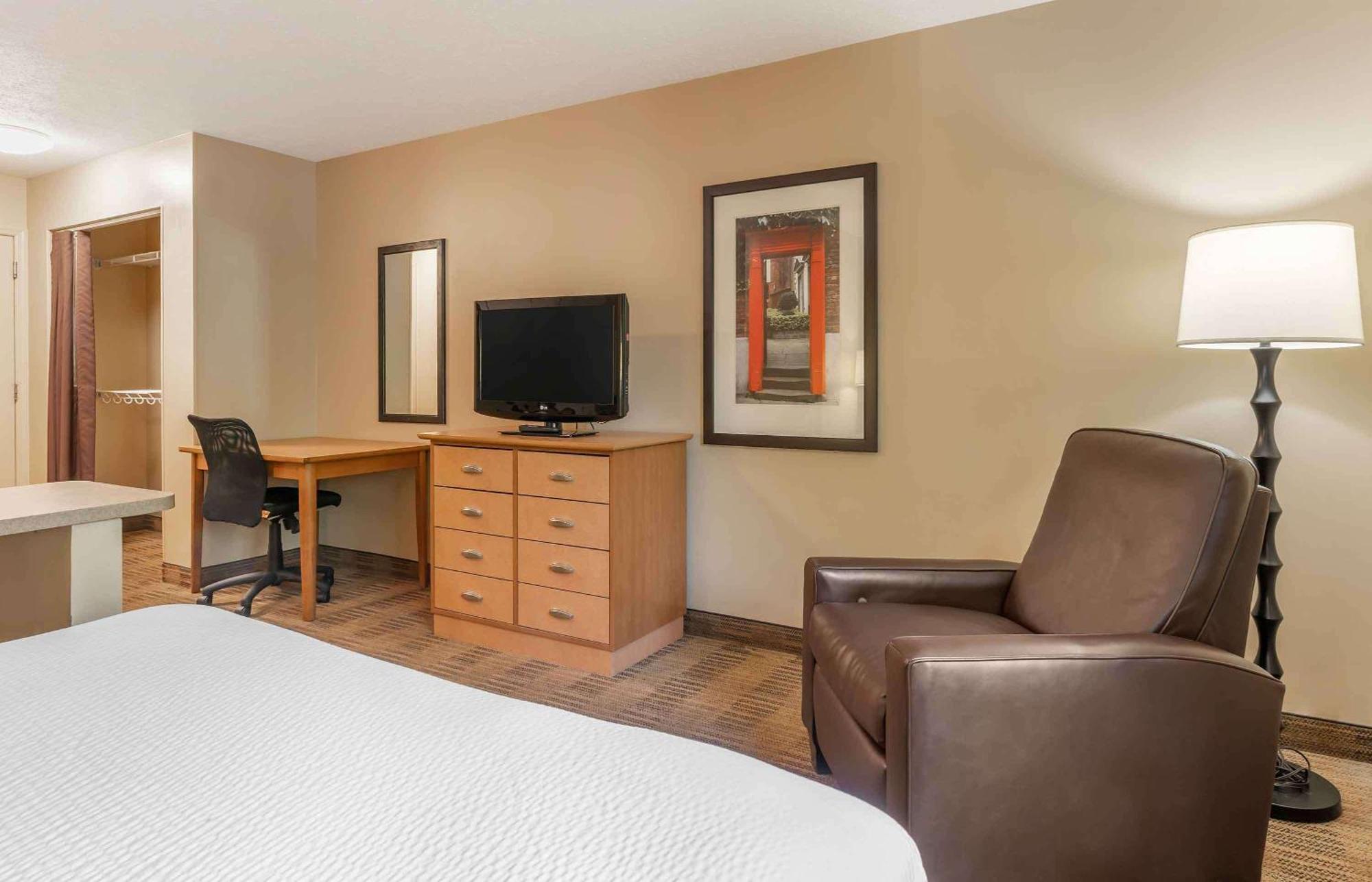 Extended Stay America Suites - Chicago - Lombard - Yorktown Center Εξωτερικό φωτογραφία