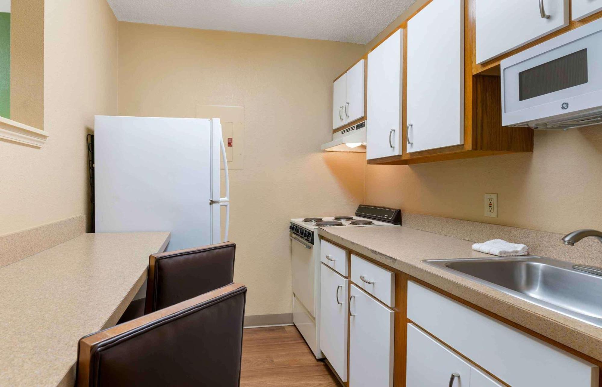 Extended Stay America Suites - Chicago - Lombard - Yorktown Center Εξωτερικό φωτογραφία